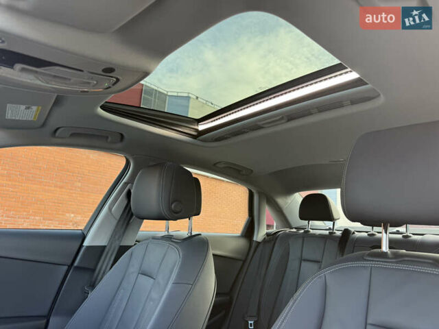 Білий Ауді А4, об'ємом двигуна 2 л та пробігом 126 тис. км за 23900 $, фото 48 на Automoto.ua