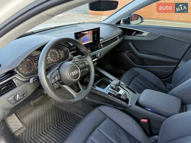 Білий Ауді А4, об'ємом двигуна 2 л та пробігом 126 тис. км за 23900 $, фото 47 на Automoto.ua
