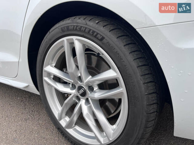 Белый Ауди А4, объемом двигателя 1.98 л и пробегом 39 тыс. км за 28500 $, фото 15 на Automoto.ua