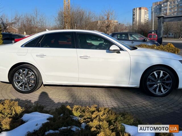 Білий Ауді А4, об'ємом двигуна 2 л та пробігом 108 тис. км за 25999 $, фото 7 на Automoto.ua