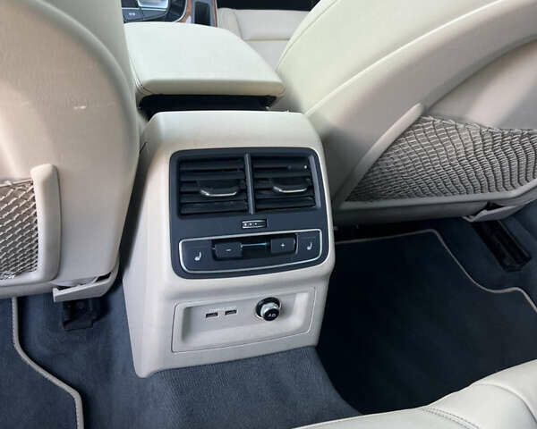 Белый Ауди А4, объемом двигателя 2 л и пробегом 105 тыс. км за 26000 $, фото 18 на Automoto.ua