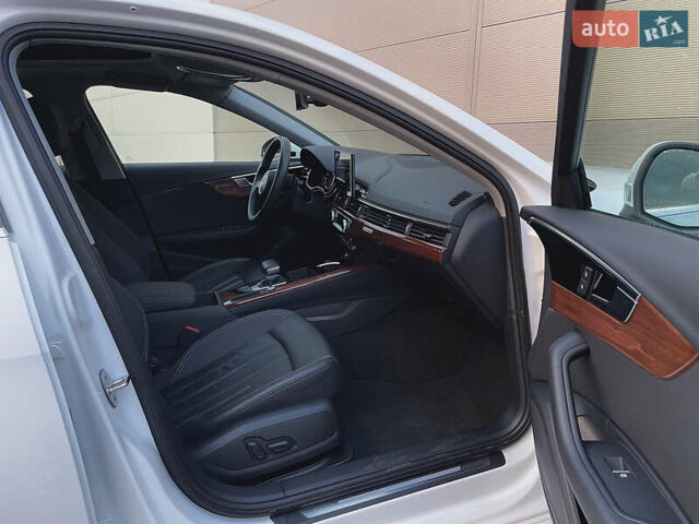 Белый Ауди А4, объемом двигателя 1.98 л и пробегом 5 тыс. км за 27800 $, фото 43 на Automoto.ua