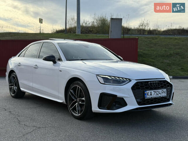 Білий Ауді А4, об'ємом двигуна 2 л та пробігом 126 тис. км за 23900 $, фото 5 на Automoto.ua