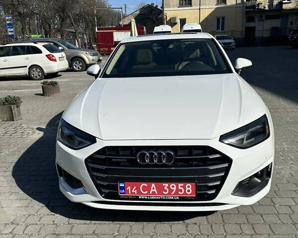 Білий Ауді А4, об'ємом двигуна 2 л та пробігом 32 тис. км за 29850 $, фото 23 на Automoto.ua