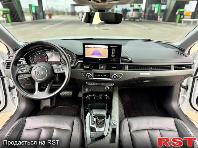 Білий Ауді А4, об'ємом двигуна 2 л та пробігом 132 тис. км за 24500 $, фото 8 на Automoto.ua