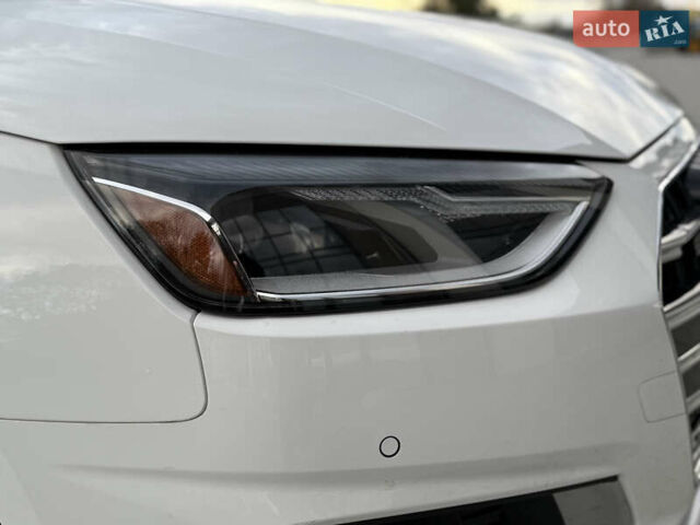 Білий Ауді А4, об'ємом двигуна 1.97 л та пробігом 45 тис. км за 27700 $, фото 26 на Automoto.ua