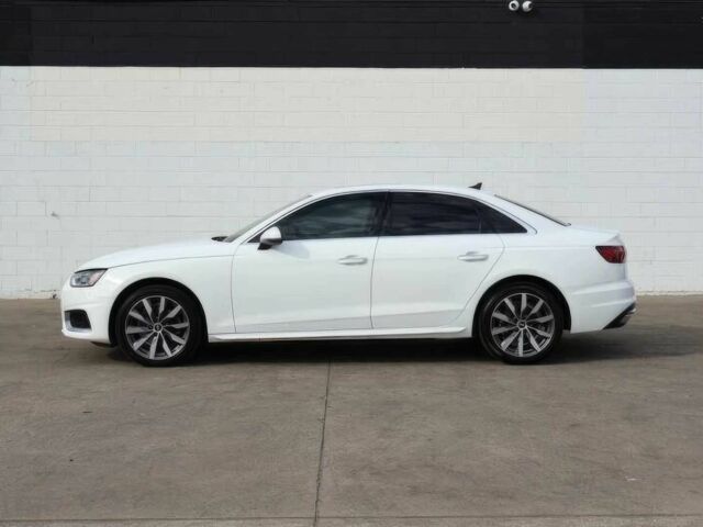 Белый Ауди А4, объемом двигателя 2 л и пробегом 27 тыс. км за 18000 $, фото 3 на Automoto.ua