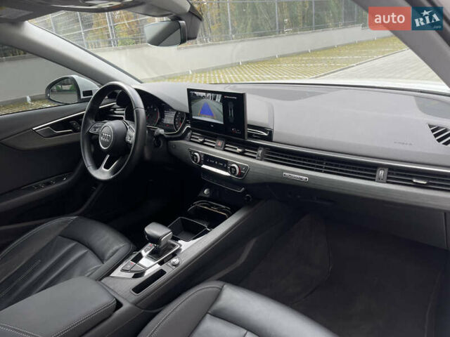Білий Ауді А4, об'ємом двигуна 2 л та пробігом 70 тис. км за 27000 $, фото 27 на Automoto.ua