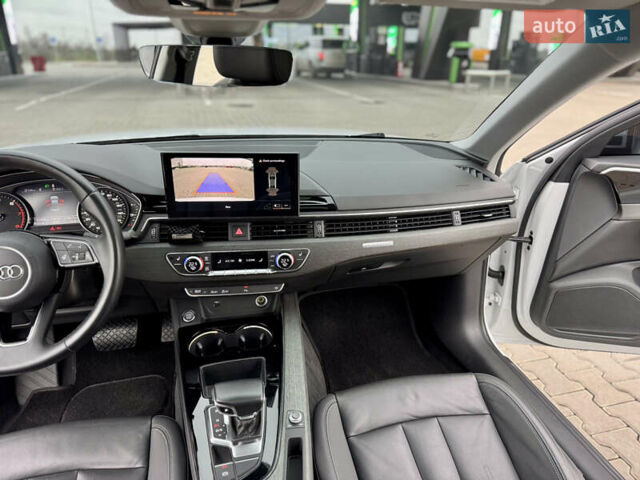 Белый Ауди А4, объемом двигателя 2 л и пробегом 132 тыс. км за 24500 $, фото 24 на Automoto.ua