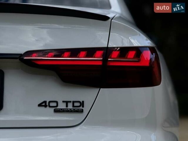 Білий Ауді А4, об'ємом двигуна 2 л та пробігом 37 тис. км за 35950 $, фото 38 на Automoto.ua