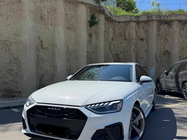 Білий Ауді А4, об'ємом двигуна 2 л та пробігом 45 тис. км за 22500 $, фото 2 на Automoto.ua