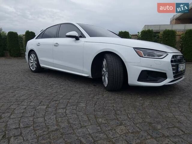 Білий Ауді А4, об'ємом двигуна 2 л та пробігом 52 тис. км за 23400 $, фото 4 на Automoto.ua