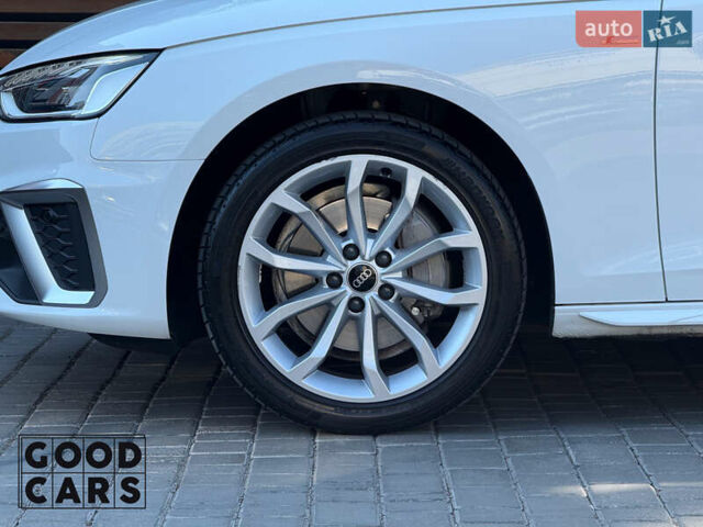 Белый Ауди А4, объемом двигателя 1.97 л и пробегом 46 тыс. км за 42500 $, фото 10 на Automoto.ua