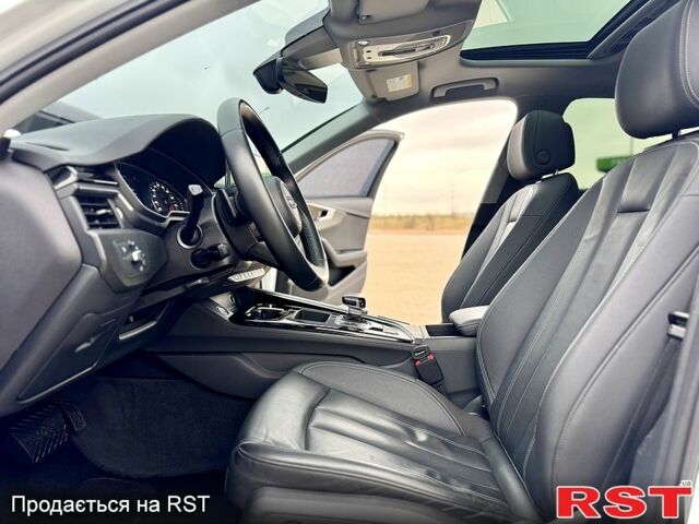 Білий Ауді А4, об'ємом двигуна 2 л та пробігом 132 тис. км за 24500 $, фото 4 на Automoto.ua