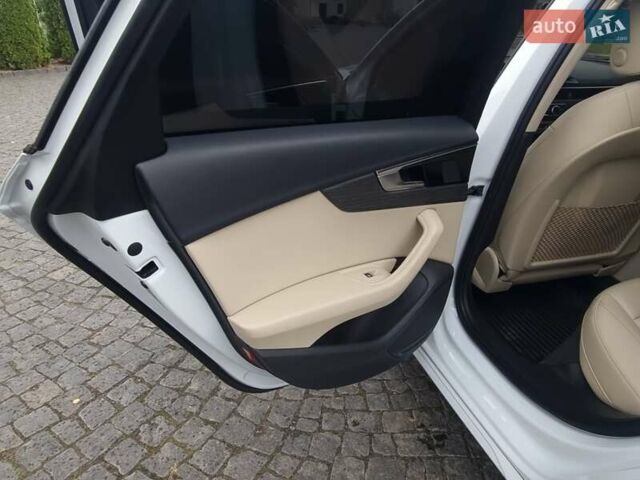 Білий Ауді А4, об'ємом двигуна 2 л та пробігом 52 тис. км за 23400 $, фото 14 на Automoto.ua