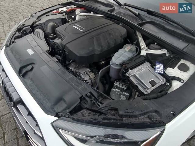 Білий Ауді А4, об'ємом двигуна 2 л та пробігом 52 тис. км за 23400 $, фото 20 на Automoto.ua