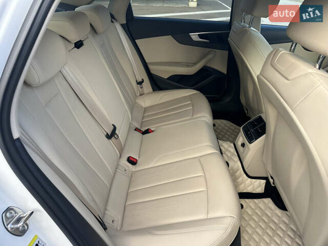 Белый Ауди А4, объемом двигателя 1.97 л и пробегом 58 тыс. км за 41999 $, фото 24 на Automoto.ua