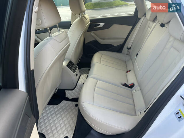 Белый Ауди А4, объемом двигателя 1.97 л и пробегом 58 тыс. км за 41999 $, фото 22 на Automoto.ua