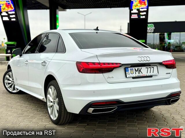 Білий Ауді А4, об'ємом двигуна 2 л та пробігом 132 тис. км за 24500 $, фото 3 на Automoto.ua
