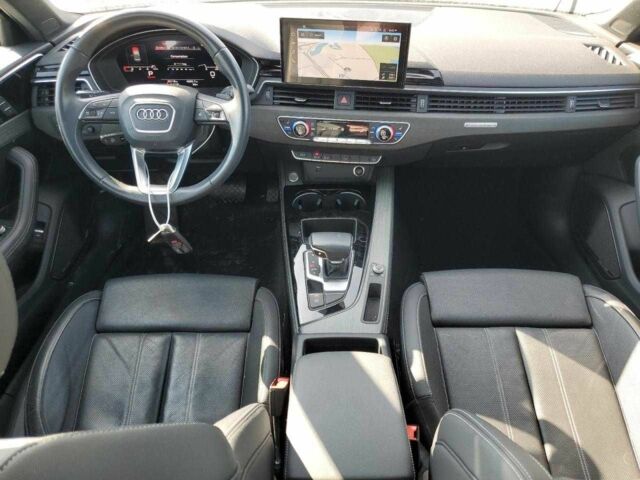 Белый Ауди А4, объемом двигателя 2 л и пробегом 35 тыс. км за 9000 $, фото 7 на Automoto.ua