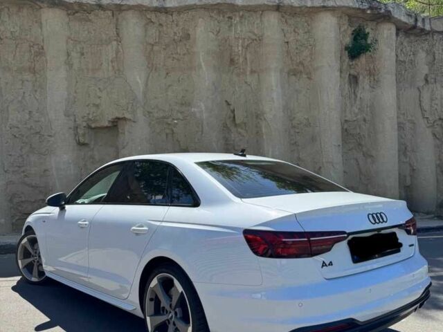 Білий Ауді А4, об'ємом двигуна 2 л та пробігом 45 тис. км за 22500 $, фото 4 на Automoto.ua