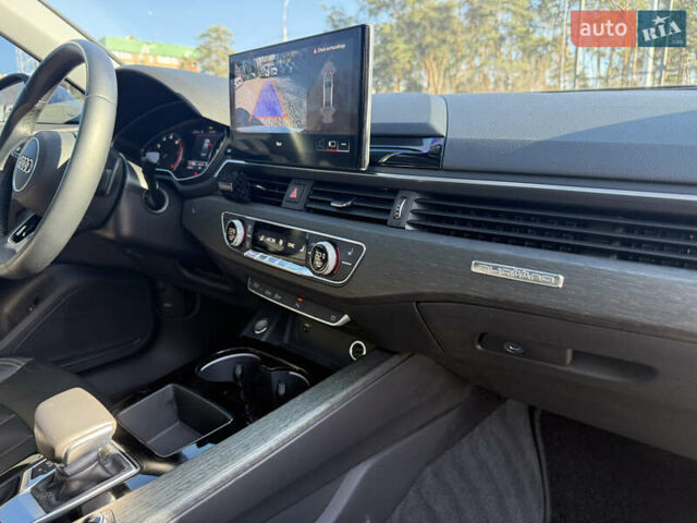 Белый Ауди А4, объемом двигателя 2 л и пробегом 131 тыс. км за 22500 $, фото 21 на Automoto.ua