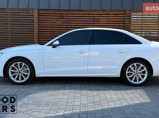 Белый Ауди А4, объемом двигателя 1.97 л и пробегом 46 тыс. км за 42500 $, фото 3 на Automoto.ua