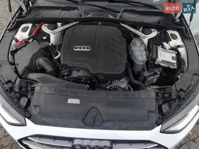 Білий Ауді А4, об'ємом двигуна 2 л та пробігом 52 тис. км за 23400 $, фото 17 на Automoto.ua