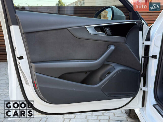 Белый Ауди А4, объемом двигателя 1.97 л и пробегом 46 тыс. км за 42500 $, фото 21 на Automoto.ua