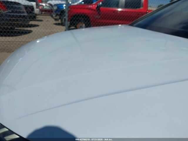 Білий Ауді А4, об'ємом двигуна 0 л та пробігом 83 тис. км за 9500 $, фото 5 на Automoto.ua