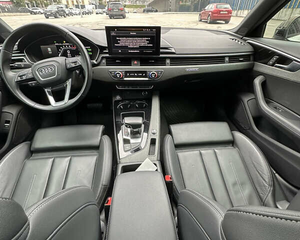 Білий Ауді А4, об'ємом двигуна 1.98 л та пробігом 32 тис. км за 31999 $, фото 20 на Automoto.ua