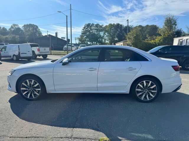 Белый Ауди А4, объемом двигателя 2 л и пробегом 20 тыс. км за 17000 $, фото 3 на Automoto.ua