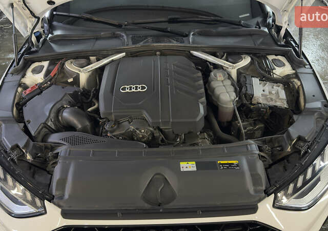 Білий Ауді А4, об'ємом двигуна 1.98 л та пробігом 62 тис. км за 33000 $, фото 17 на Automoto.ua