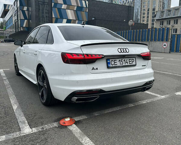 Білий Ауді А4, об'ємом двигуна 1.98 л та пробігом 32 тис. км за 31999 $, фото 8 на Automoto.ua