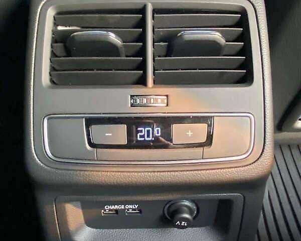 Білий Ауді А4, об'ємом двигуна 2 л та пробігом 77 тис. км за 22500 $, фото 18 на Automoto.ua