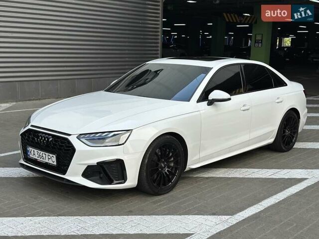 Білий Ауді А4, об'ємом двигуна 2 л та пробігом 47 тис. км за 30990 $, фото 3 на Automoto.ua