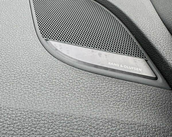 Білий Ауді А4, об'ємом двигуна 1.98 л та пробігом 32 тис. км за 31999 $, фото 15 на Automoto.ua