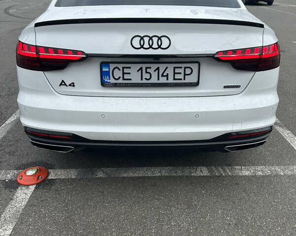 Білий Ауді А4, об'ємом двигуна 1.98 л та пробігом 32 тис. км за 31999 $, фото 9 на Automoto.ua