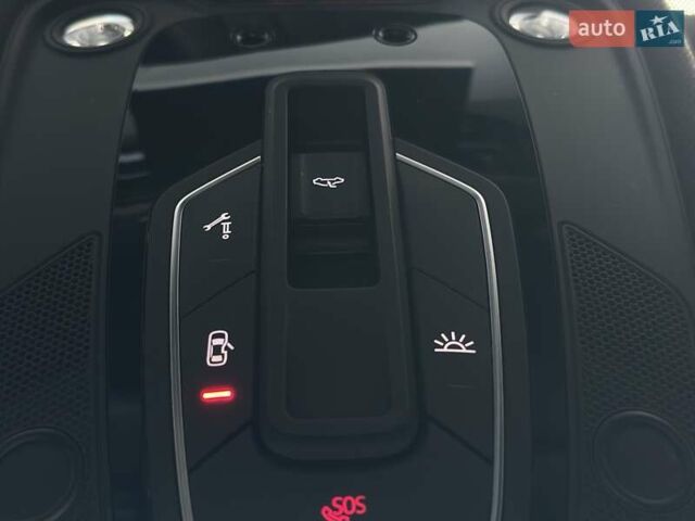 Білий Ауді А4, об'ємом двигуна 2 л та пробігом 47 тис. км за 30990 $, фото 37 на Automoto.ua