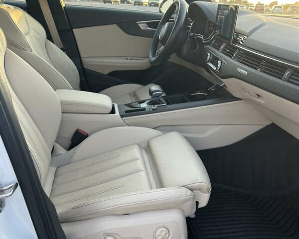 Белый Ауди А4, объемом двигателя 2 л и пробегом 77 тыс. км за 32700 $, фото 13 на Automoto.ua