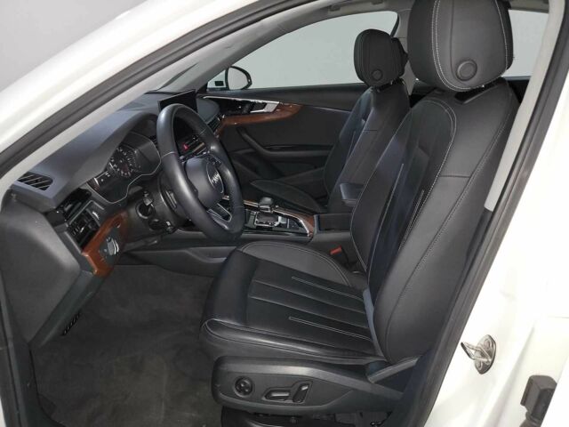 Белый Ауди А4, объемом двигателя 0 л и пробегом 36 тыс. км за 21000 $, фото 6 на Automoto.ua