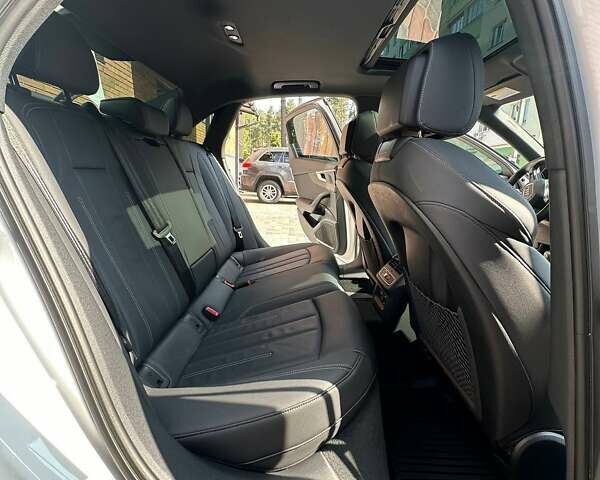 Белый Ауди А4, объемом двигателя 1.98 л и пробегом 32 тыс. км за 30900 $, фото 32 на Automoto.ua