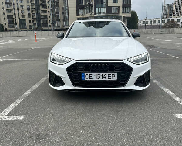 Білий Ауді А4, об'ємом двигуна 1.98 л та пробігом 32 тис. км за 31999 $, фото 2 на Automoto.ua