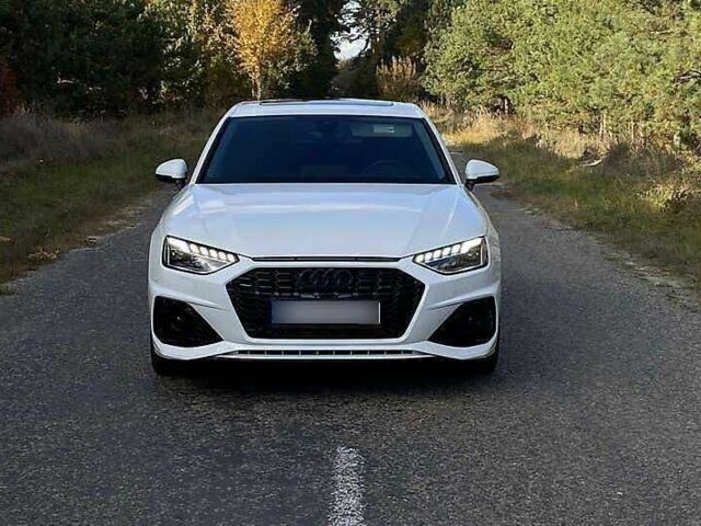 Білий Ауді А4, об'ємом двигуна 2 л та пробігом 77 тис. км за 22500 $, фото 6 на Automoto.ua