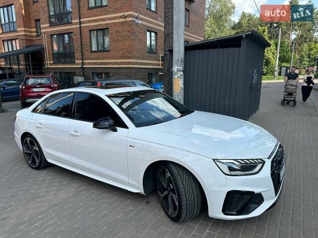 Белый Ауди А4, объемом двигателя 1.98 л и пробегом 32 тыс. км за 30900 $, фото 19 на Automoto.ua