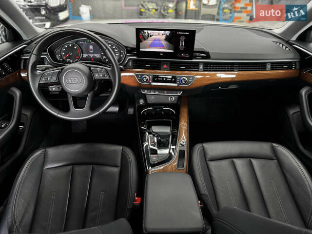 Белый Ауди А4, объемом двигателя 2 л и пробегом 16 тыс. км за 28999 $, фото 42 на Automoto.ua