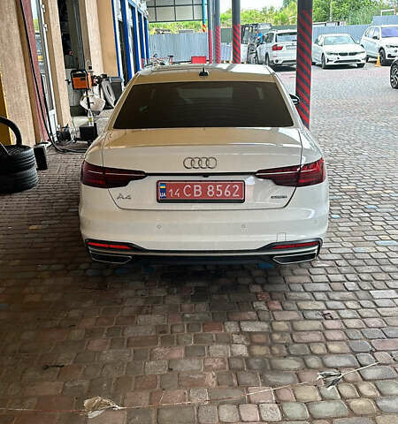 Белый Ауди А4, объемом двигателя 1.98 л и пробегом 102 тыс. км за 33000 $, фото 2 на Automoto.ua