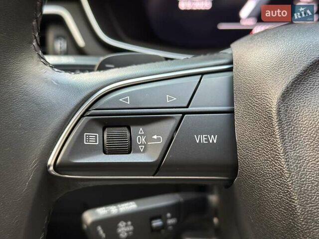 Білий Ауді А4, об'ємом двигуна 2 л та пробігом 47 тис. км за 30990 $, фото 24 на Automoto.ua