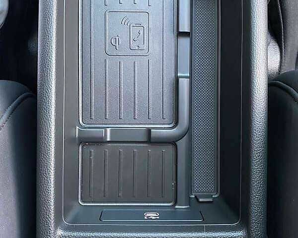 Білий Ауді А4, об'ємом двигуна 2 л та пробігом 77 тис. км за 22500 $, фото 20 на Automoto.ua