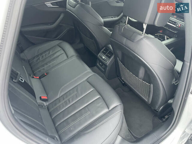 Белый Ауди А4, объемом двигателя 1.98 л и пробегом 86 тыс. км за 28300 $, фото 69 на Automoto.ua